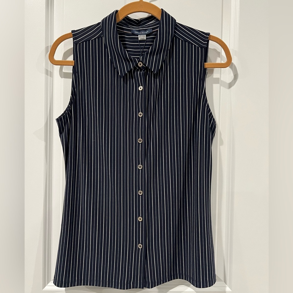 NWT Tommy Hilfiger Women’s Navy and White Striped Blouse Size L